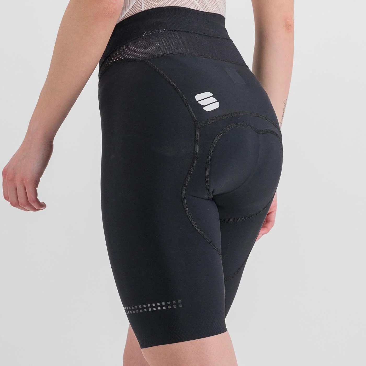 Classic W Short