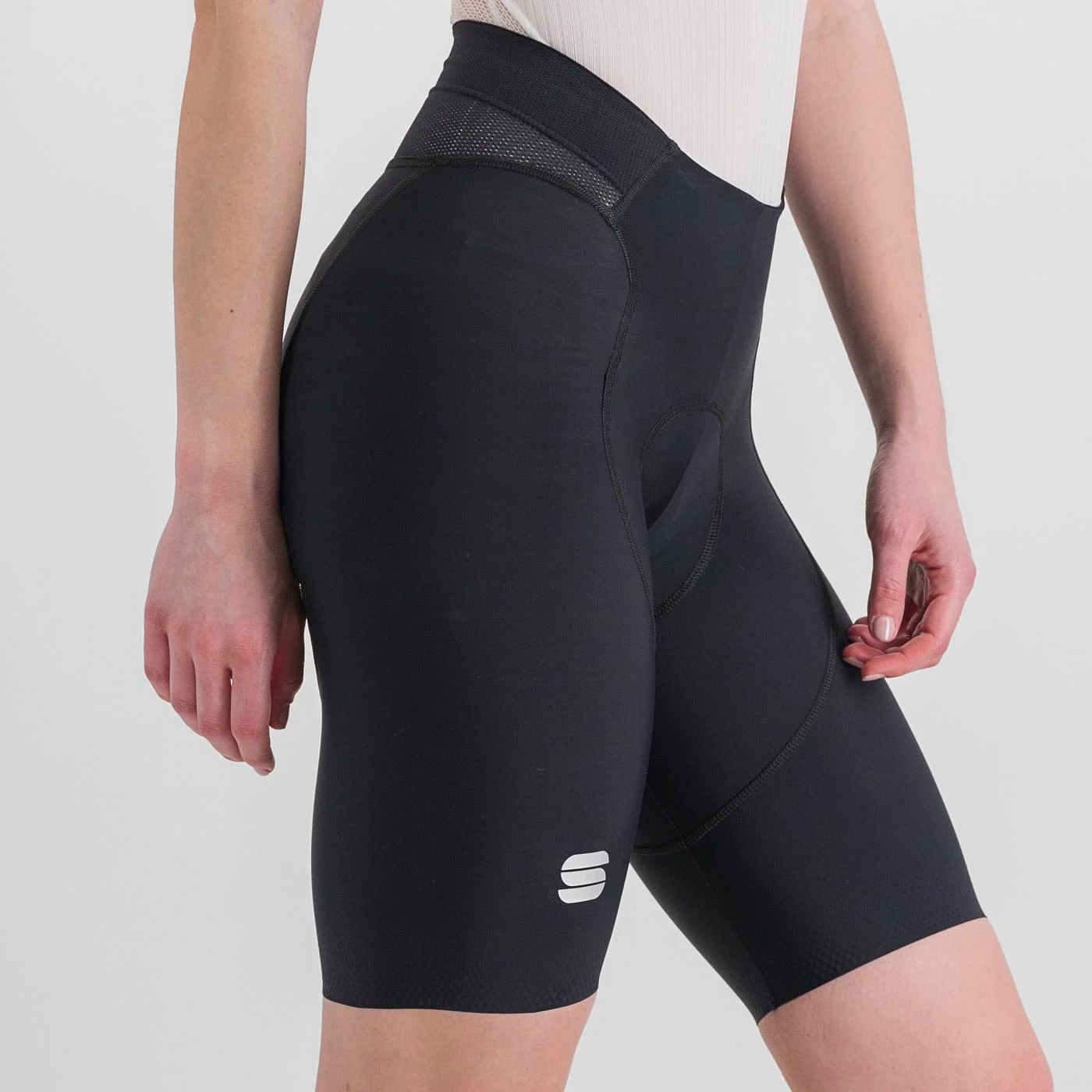 Classic W Short