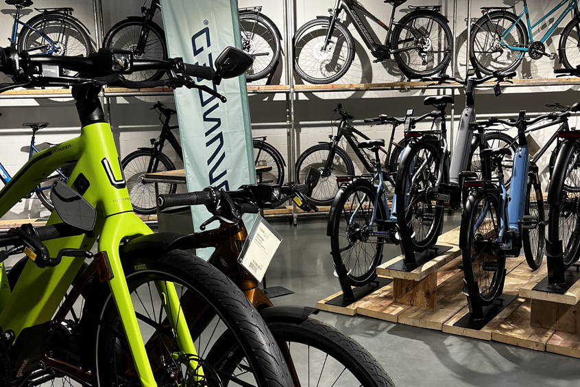 innenansicht_store_lingen_fahrradhalle